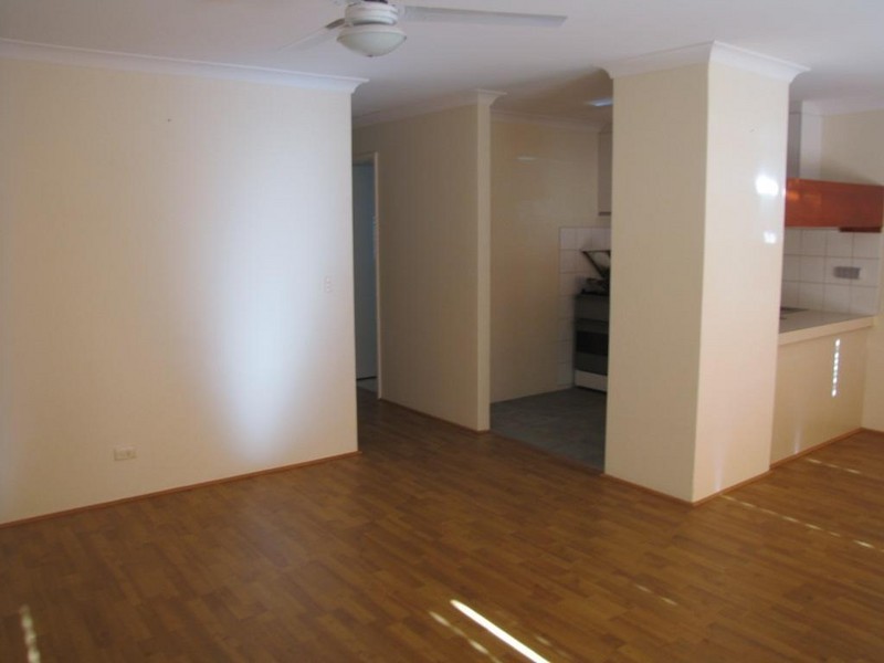 22/8 Merope Close, Rockingham WA 6168