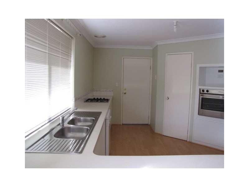 38 Bay View Street, Rockingham WA 6168