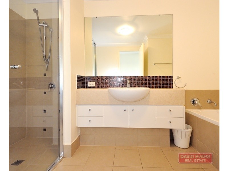 20/17 Rockingham Beach Road, Rockingham WA 6168