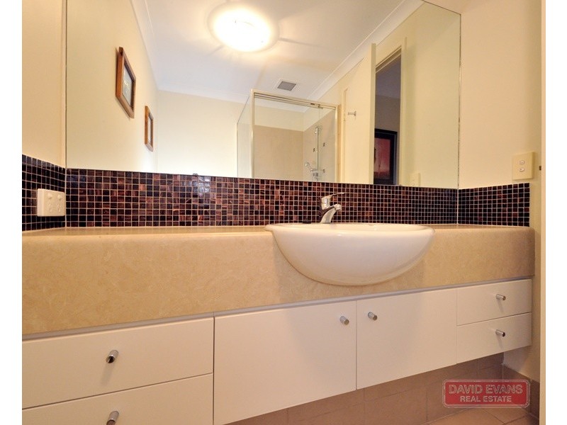 20/17 Rockingham Beach Road, Rockingham WA 6168