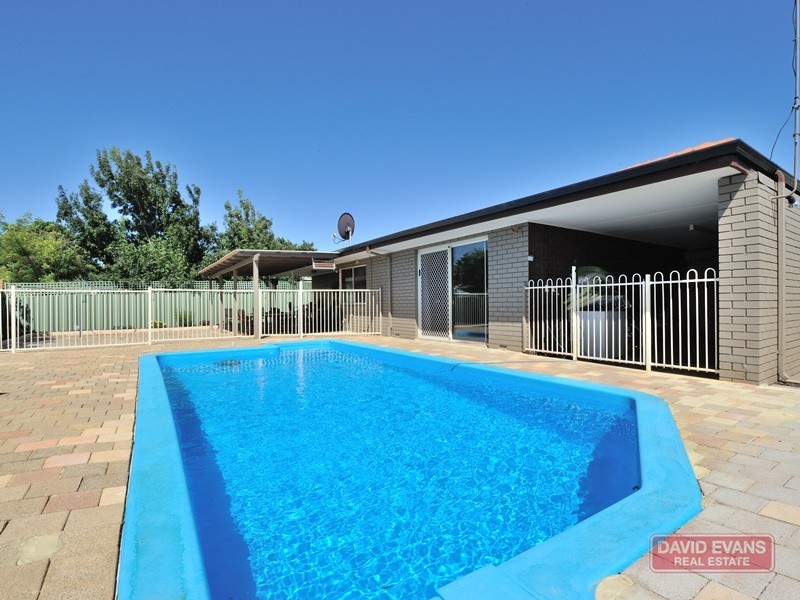 20 Quamby Place, Rockingham WA 6168