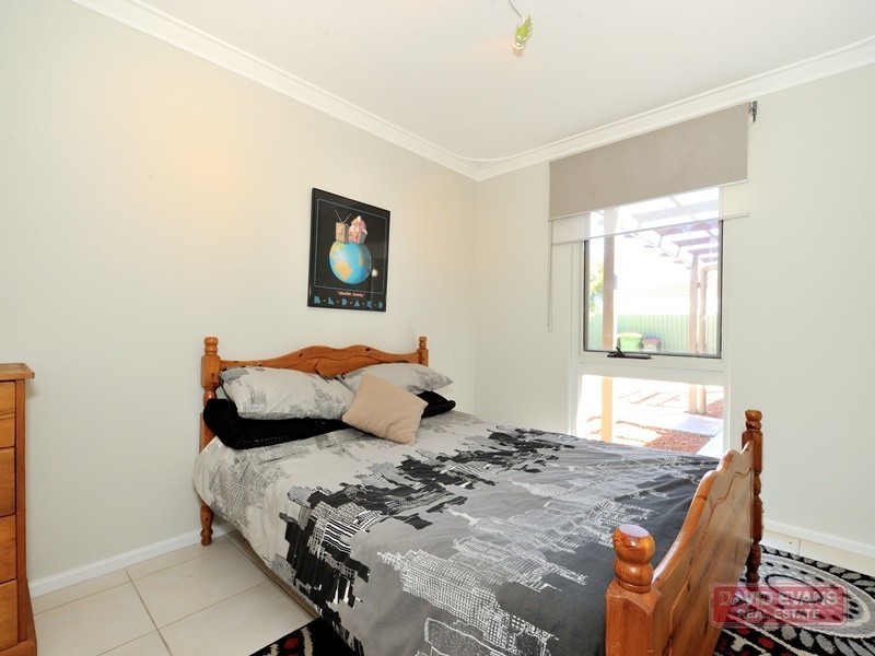 20 Quamby Place, Rockingham WA 6168