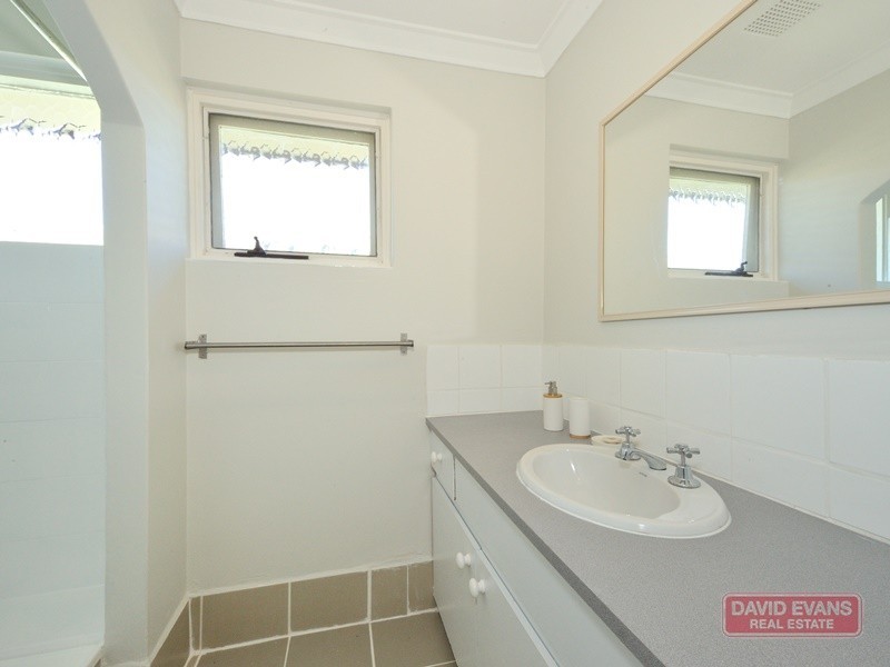 20 Quamby Place, Rockingham WA 6168