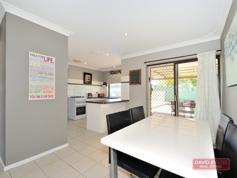 20 Quamby Place, Rockingham WA 6168