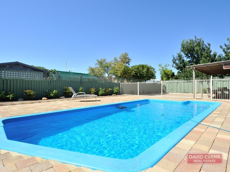 20 Quamby Place, Rockingham WA 6168