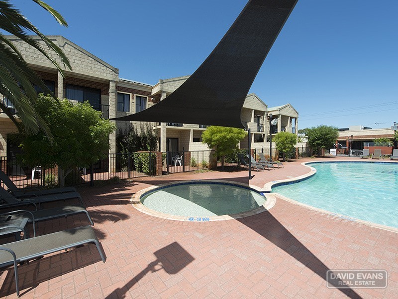 1/12 Kimberley Street, Belmont WA 6104