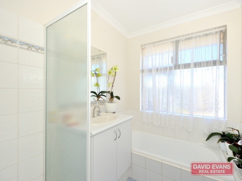 3 Freeling Road, Port Kennedy WA 6172