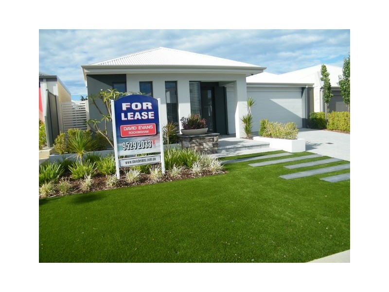 36 Kangaroo Avenue, Kwinana Town Centre WA 6167