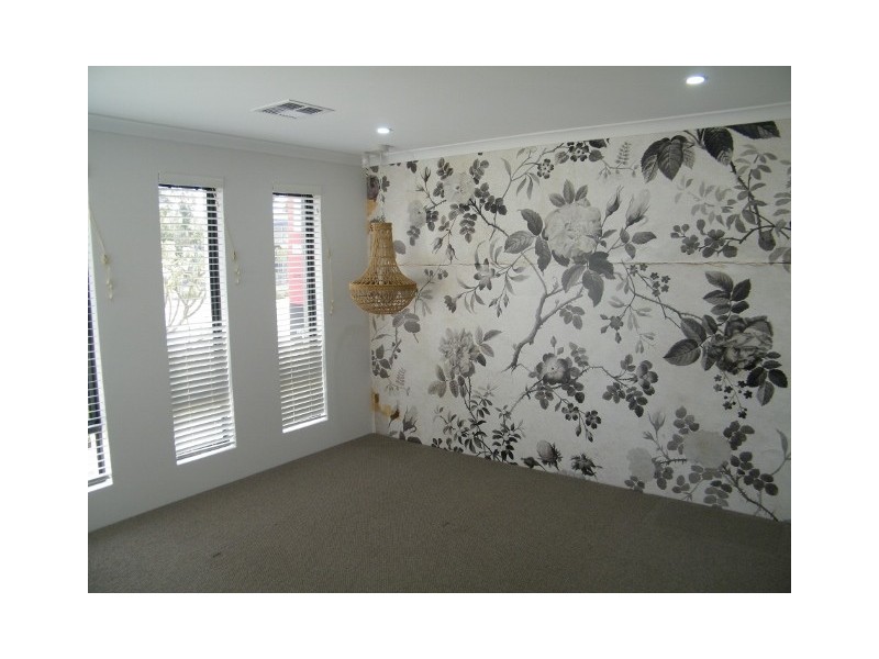 36 Kangaroo Avenue, Kwinana Town Centre WA 6167