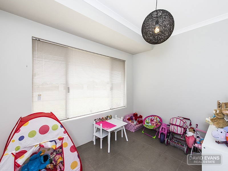 63 Kimberley Drive, Secret Harbour WA 6173