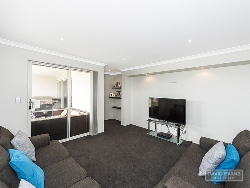 63 Kimberley Drive, Secret Harbour WA 6173