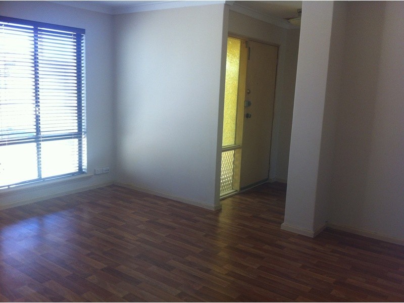 6 Tobin Way, Cooloongup WA 6168