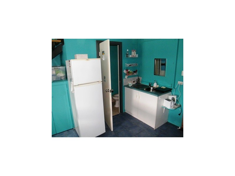 10/8 Day Road, East Rockingham WA 6168