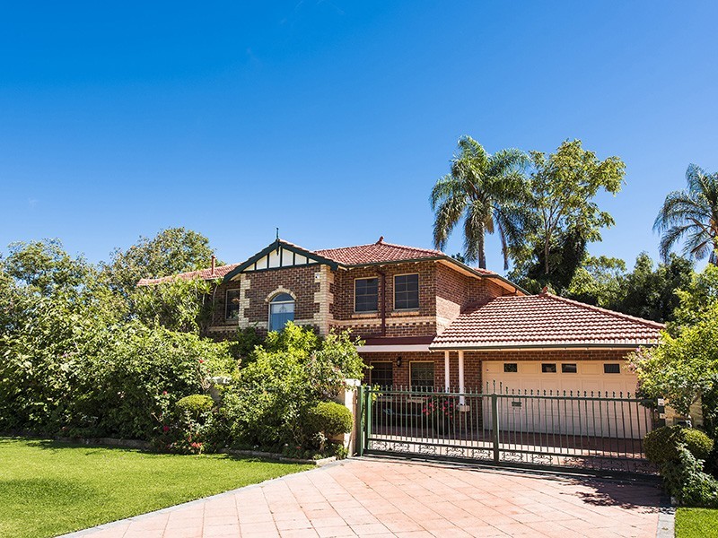 34 Lillian Avenue, Applecross WA 6153