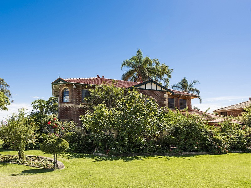 34 Lillian Avenue, Applecross WA 6153