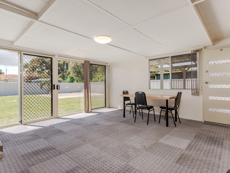 29 Kitson Street, Rockingham WA 6168
