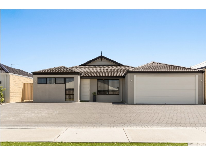 35 Jims Crescent, Secret Harbour WA 6173