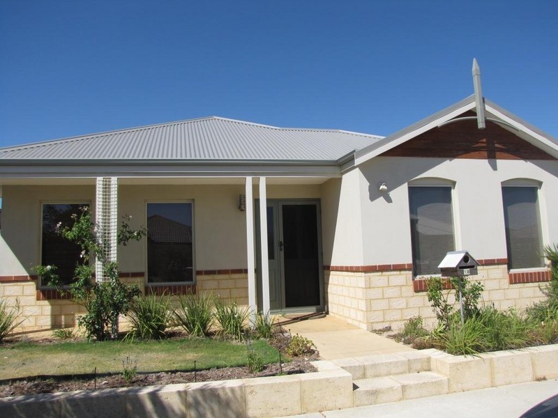 18 Epsilon Drive, Rockingham WA 6168