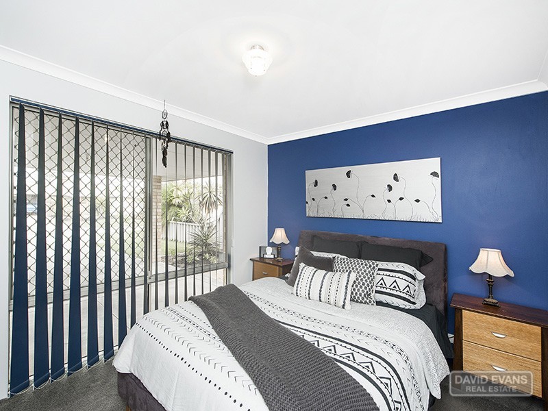 13 Mauritius Court, Waikiki WA 6169