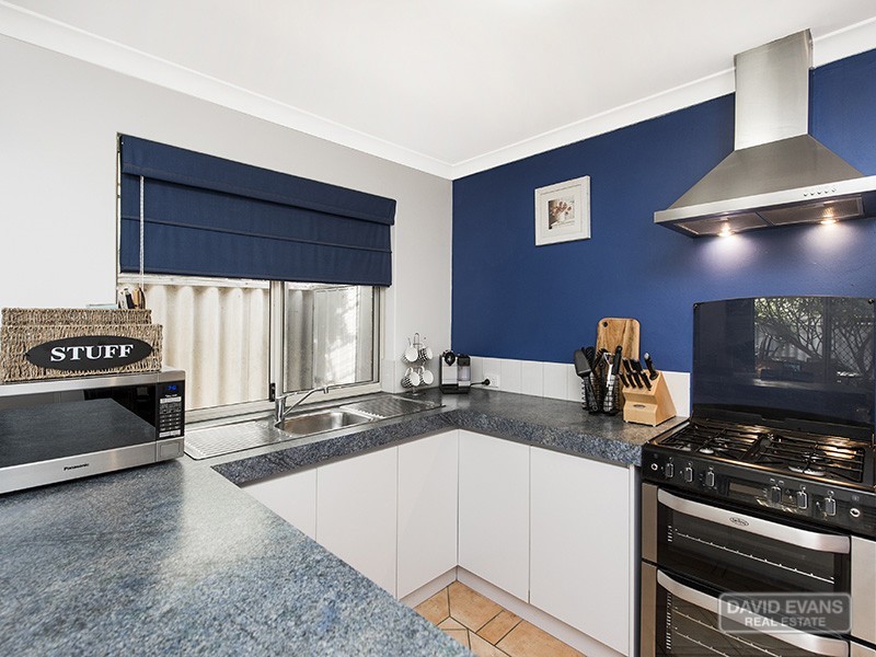 13 Mauritius Court, Waikiki WA 6169