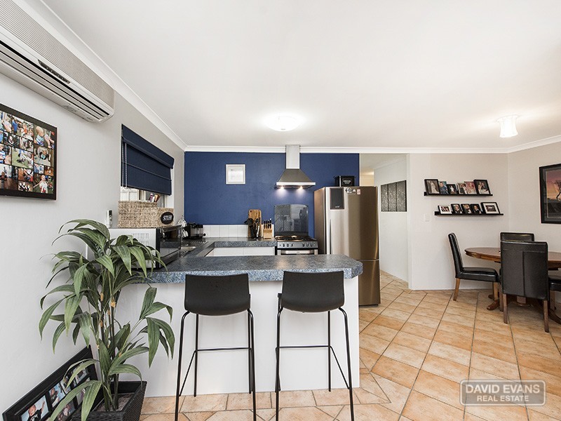 13 Mauritius Court, Waikiki WA 6169