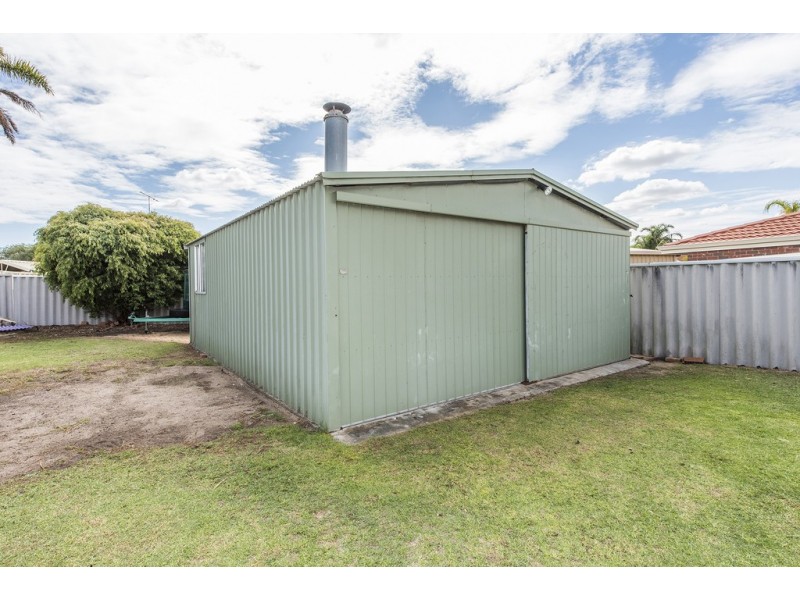 11 Cavalaire Mews, Port Kennedy WA 6172