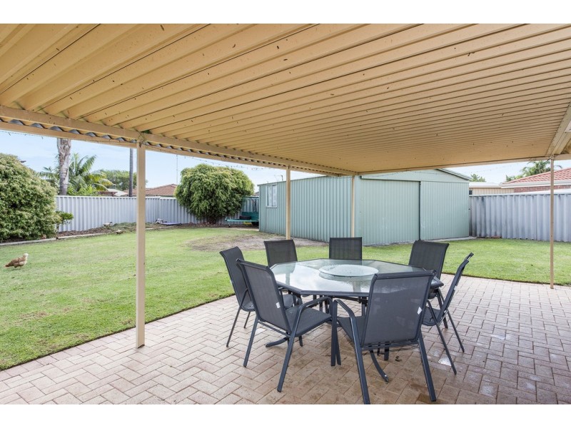 11 Cavalaire Mews, Port Kennedy WA 6172