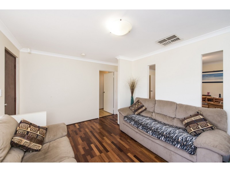 11 Cavalaire Mews, Port Kennedy WA 6172