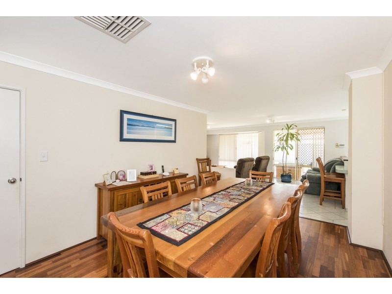 11 Cavalaire Mews, Port Kennedy WA 6172