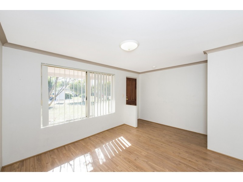 21 Menora Loop, Warnbro WA 6169