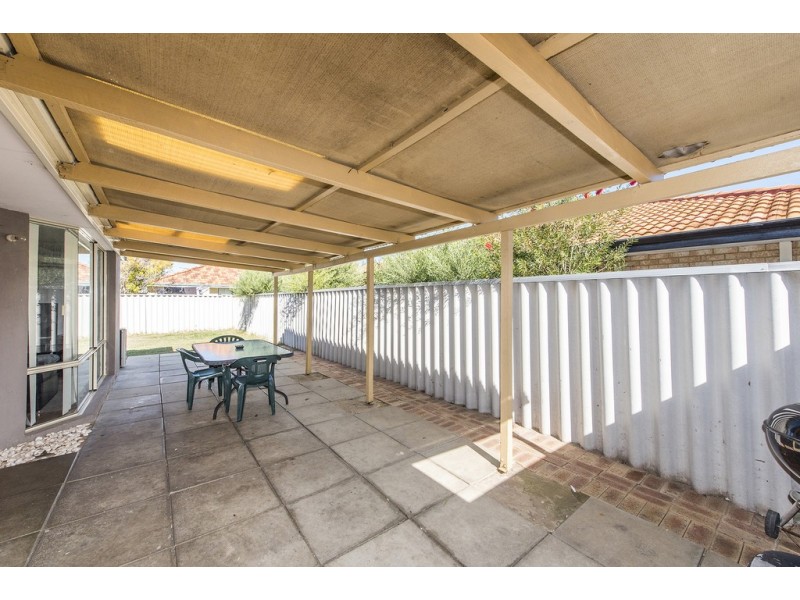 21 Menora Loop, Warnbro WA 6169