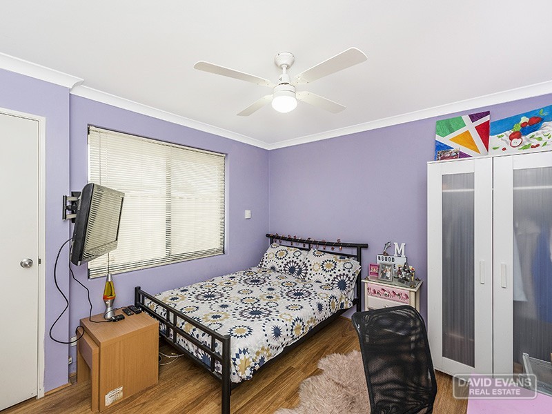 100 Fisher Street, Rockingham WA 6168