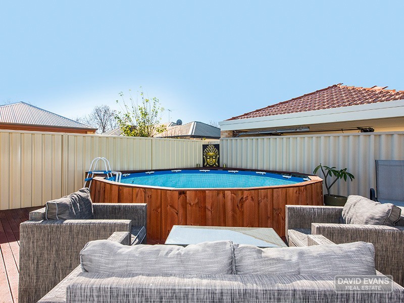 100 Fisher Street, Rockingham WA 6168