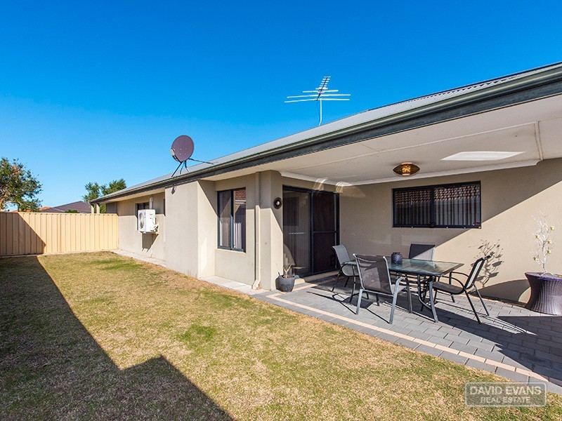 100 Fisher Street, Rockingham WA 6168