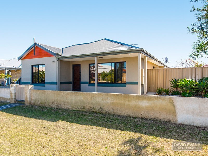 100 Fisher Street, Rockingham WA 6168