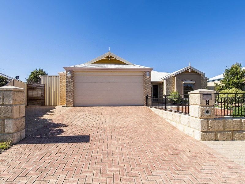 3 Mosedale Loop, Waikiki WA 6169