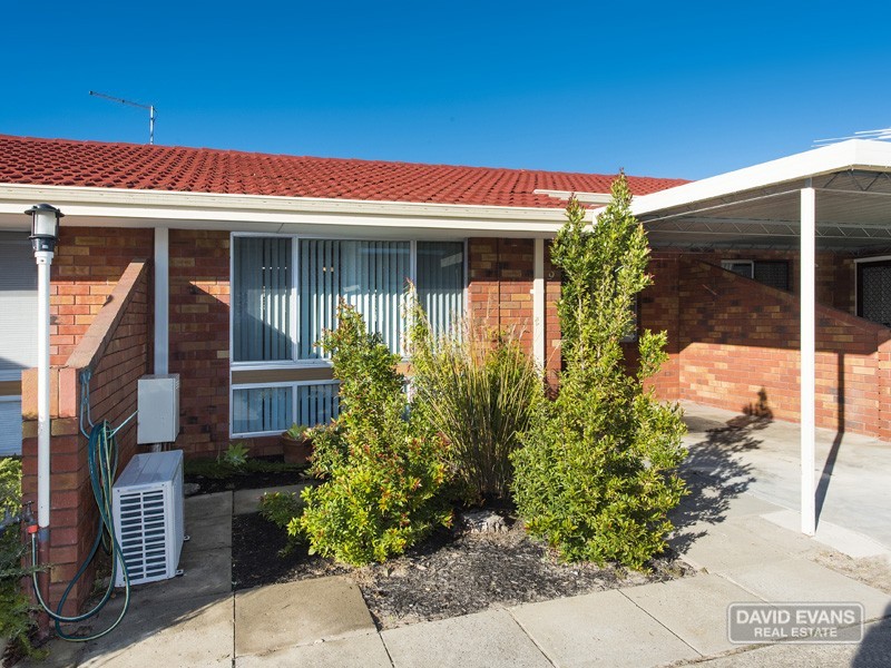9/10 Hefron Street, Rockingham WA 6168