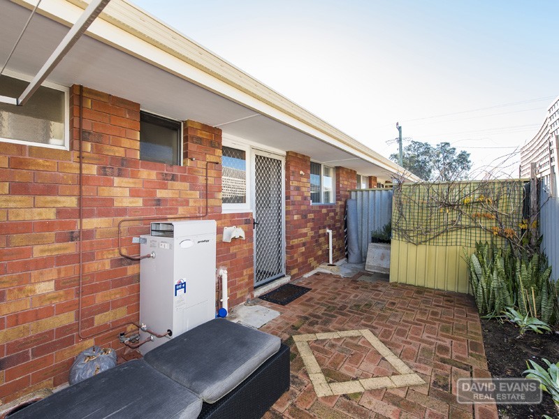 9/10 Hefron Street, Rockingham WA 6168
