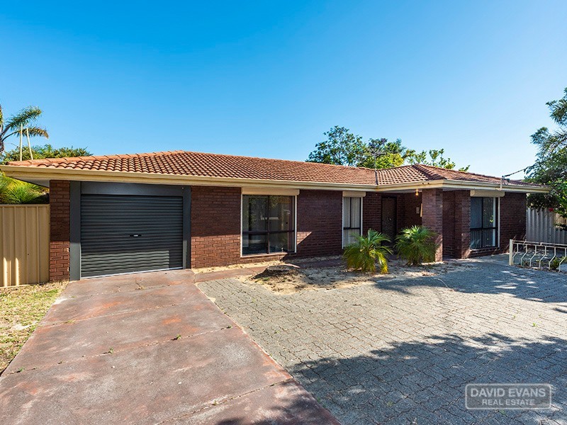 113 Malibu Road, Safety Bay WA 6169