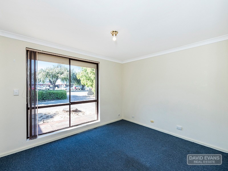 113 Malibu Road, Safety Bay WA 6169