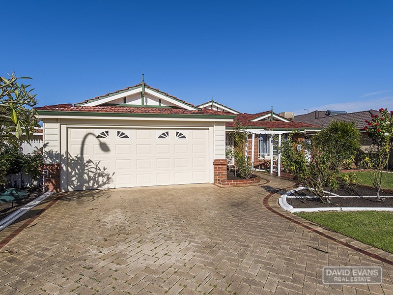6 Violet Grove, Warnbro WA 6169