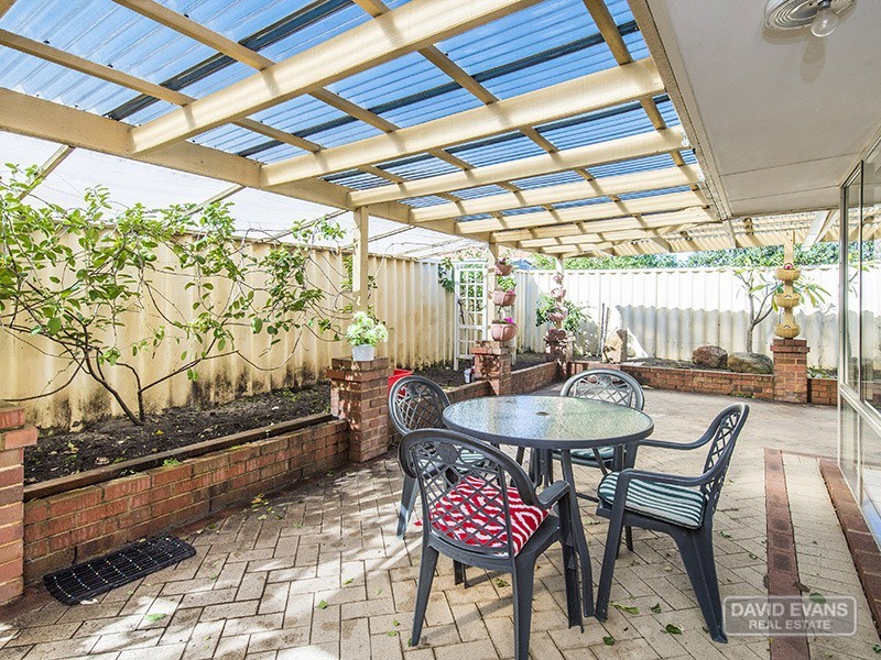 6 Violet Grove, Warnbro WA 6169