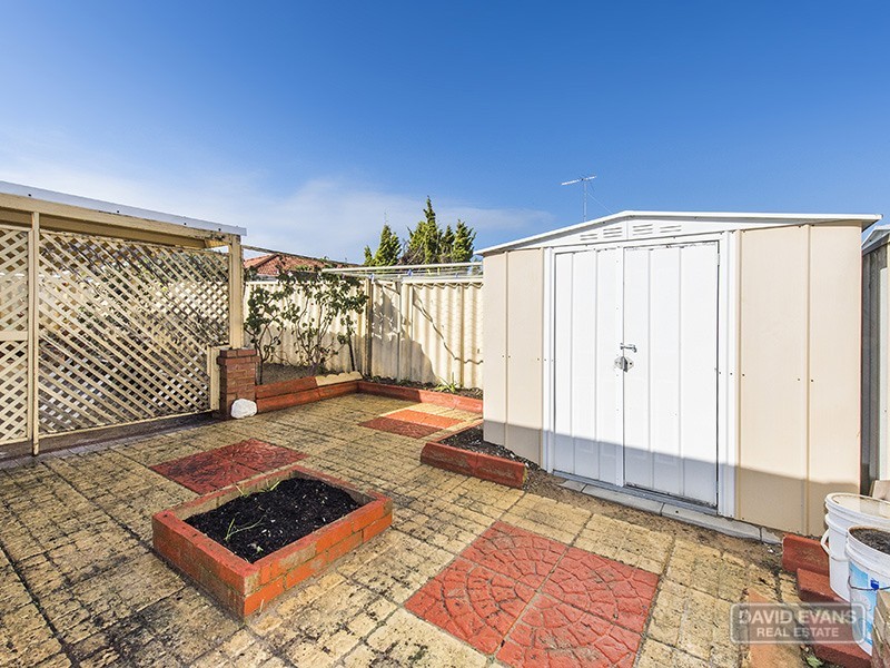 6 Violet Grove, Warnbro WA 6169