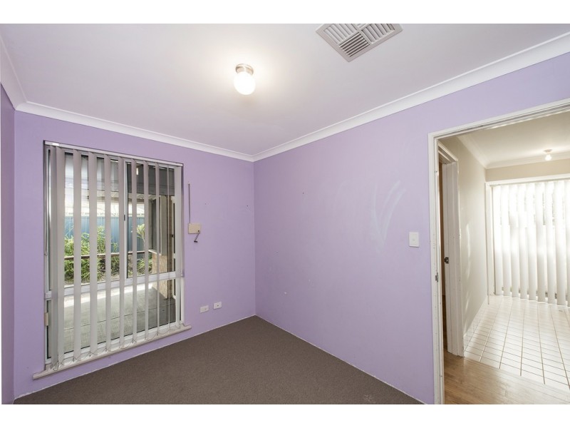 69 Sunningdale Chase, Meadow Springs WA 6210