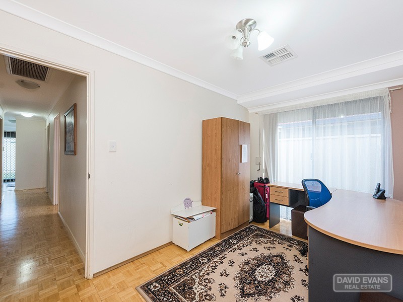 7 Riviera Vista, Port Kennedy WA 6172