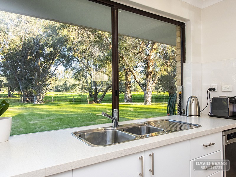 457 Young Road, Baldivis WA 6171