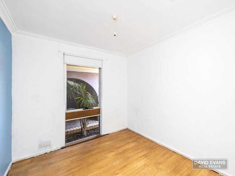 51 Kingsbridge Road, Warnbro WA 6169