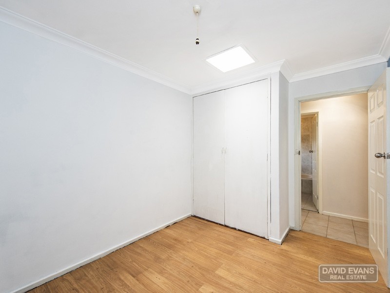 51 Kingsbridge Road, Warnbro WA 6169