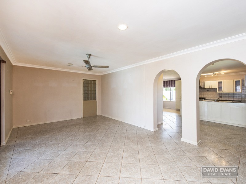 51 Kingsbridge Road, Warnbro WA 6169