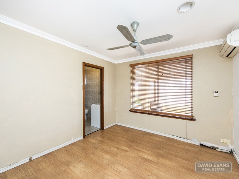 51 Kingsbridge Road, Warnbro WA 6169